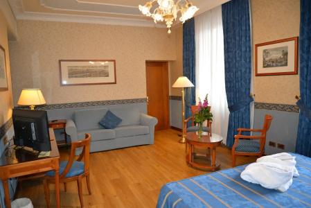 Strozzi Palace - 12