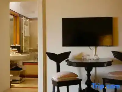 Castello di Velona - The Leadings of the World - 78