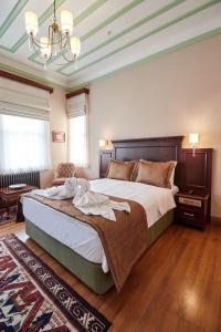 White Palace Old City Boutique - 71