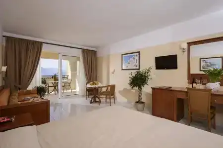 Vantaris Palace - 177