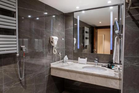 Grand Aras & Suites - 10