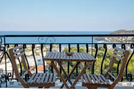 Pefkides Aegina Boutique - 56