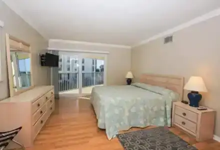 Gulfview Manor - 4