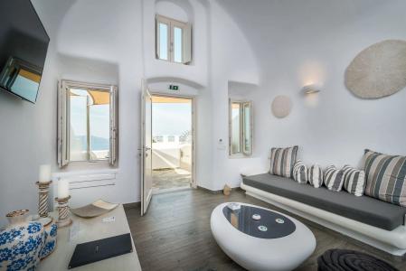 Angel Luxury Suites - 72
