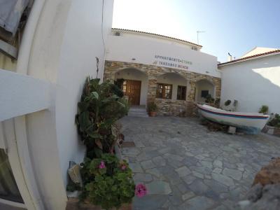 Tarsanas Beach - 1