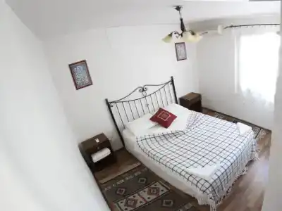 Tuncay Pension - 62