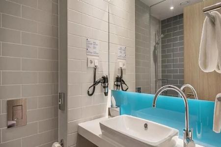 Holiday Inn Express - Sindelfingen, An Ihg - 8