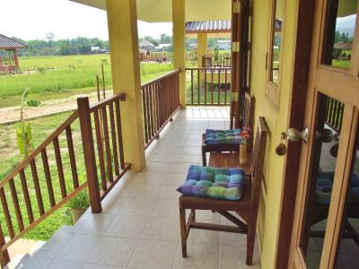 Country Retreat - 15