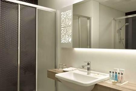 Ramada & Suites Kemalpasa - 64