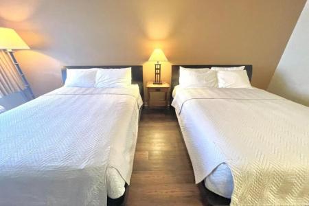 Eureka Springs Heritage Motel - 5
