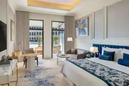 The St. Regis - 85