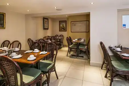 The Castleton - 14