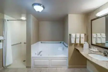 Hilton Garden Inn - 51