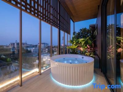 Shan Villas Sukhumvit - 225