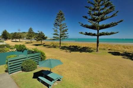 Whispering Sands Beachfront - 31