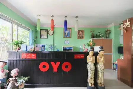 Vaccinated Staff -Oyo 1145 Prickhom Garden - 11