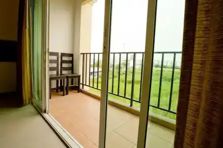 Sinsuvarn Airport Suite - 56