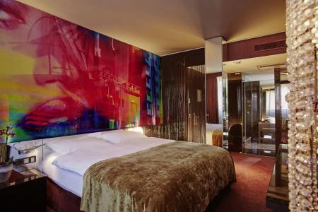 Savoy - 3