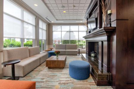 Hilton Garden Inn Southpoint - 12