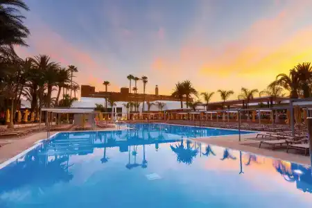Riu Palace Oasis - 0