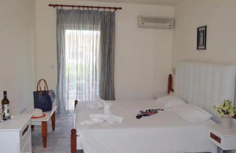 Chrispy Waterpark Resort - 37