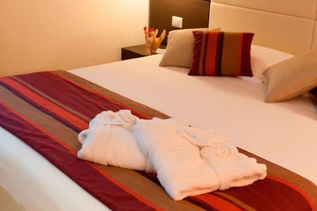 Hb Aosta & Balcony Spa - 2
