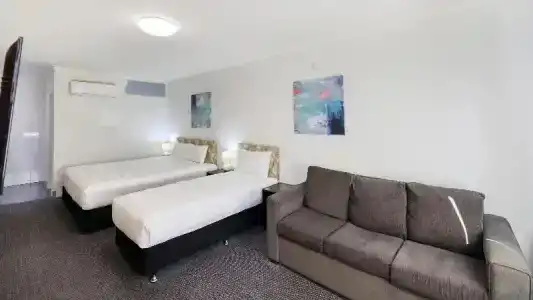 Best Western Cattle City Motor Inn - 106