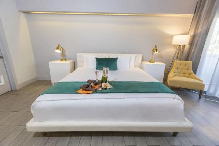 Riviera Suites - 23
