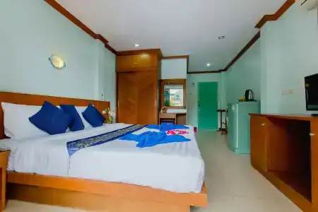 RK Guesthouse - 5
