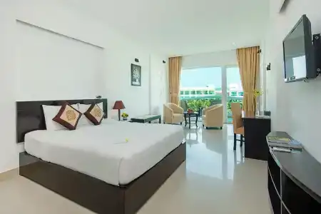 The Sailing Bay Beach Resort - 78
