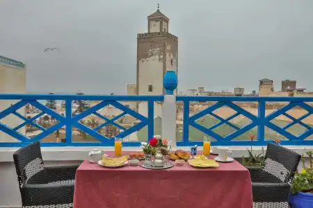 Riad Nakhla - 6