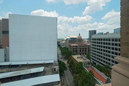 Icon, Autograph Collection - 58