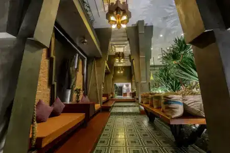 Golden Temple Boutique - 15