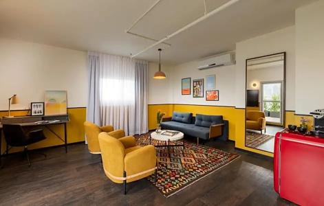 Port And Blue Tlv Boutique Suites - 35