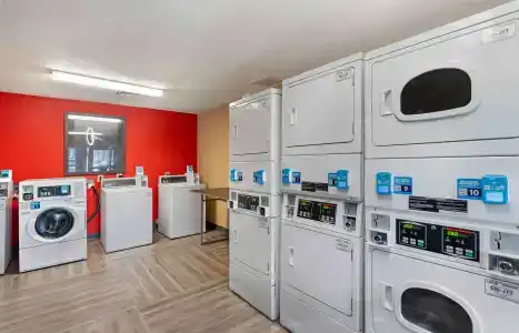 Extended Stay America Suites - - Oyster Point - 17