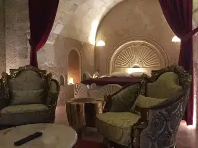 Oread Cave Suites - 175