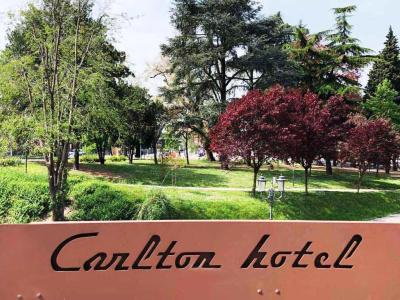 Carlton - 23