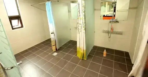Hi - 7