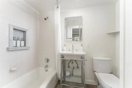 Franciscan Inn & Suites - 24