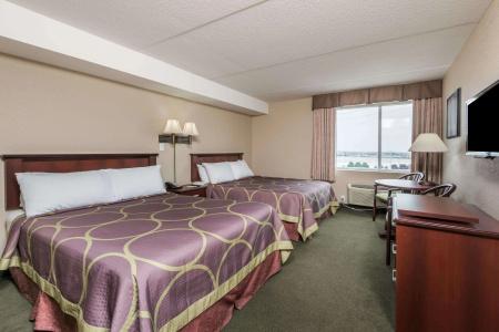 Super 8 by Wyndham - 3