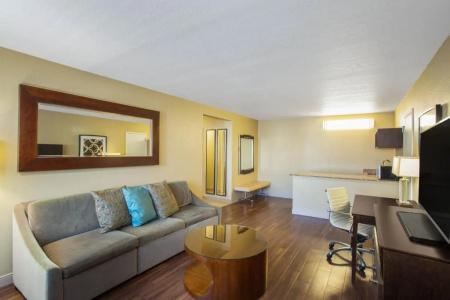 Ramada by Wyndham Venezia - 55