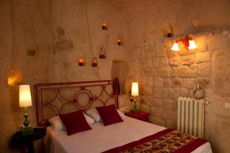 Hezen Cave - 20