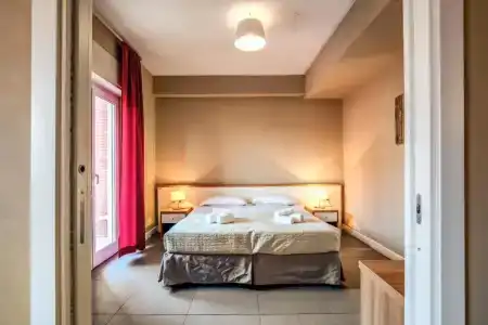 City Guest House - 23