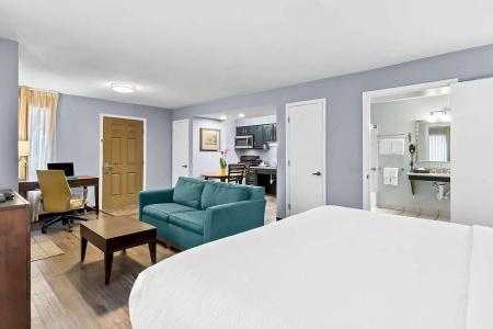 SureStay Studio by Best Western - 44
