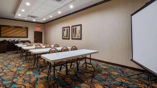 Best Western Plus Suites - 22