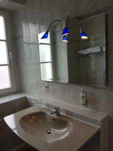 bei Zwillings & Restaurant - 24