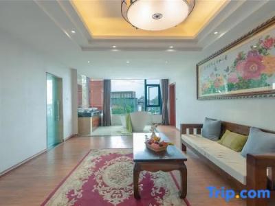 Khum Phucome -Sha Extra Plus - 308