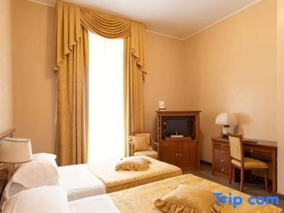 Excelsior Palace - 63