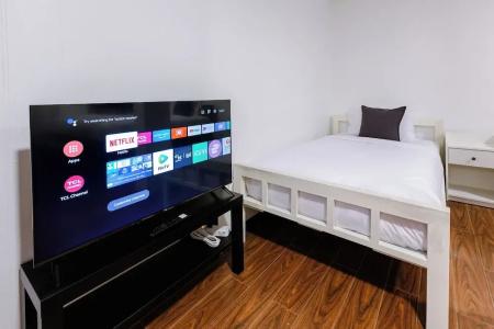 Diff Hostel - 110
