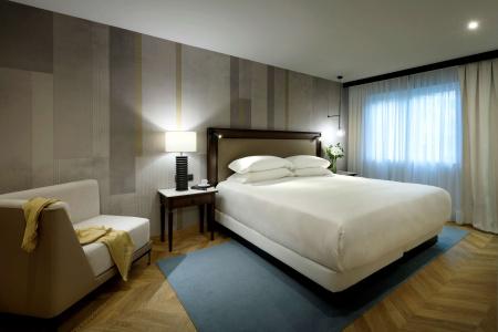 Hyatt Regency Hesperia - 5